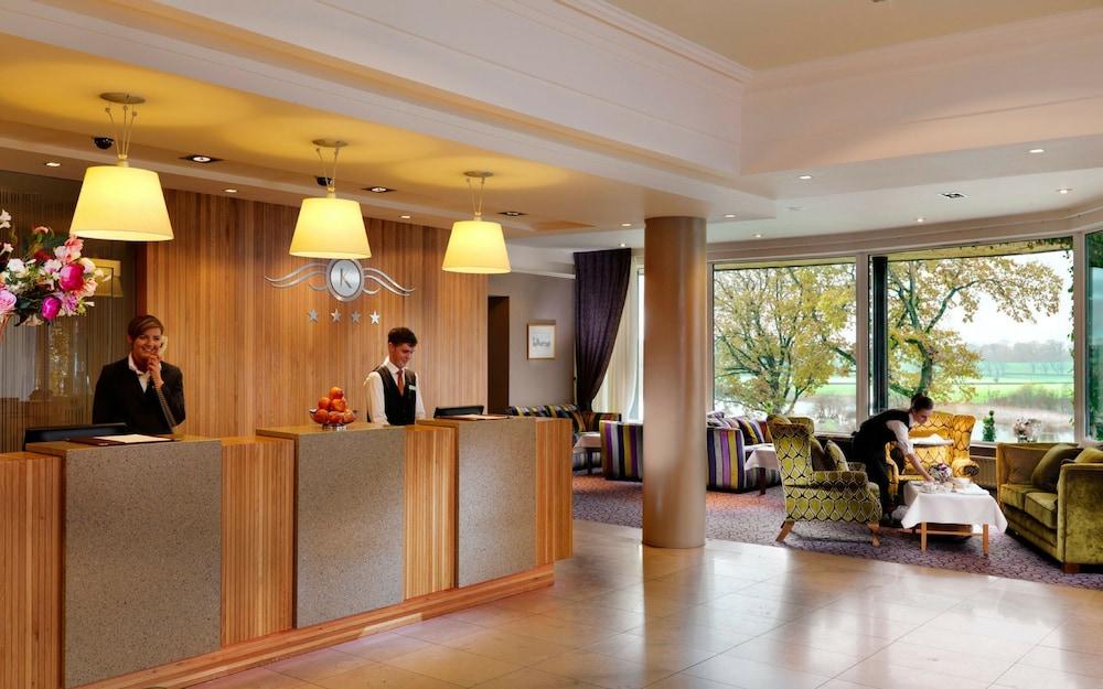 Killyhevlin Lakeside Hotel & Lodges Enniskillen Exterior foto